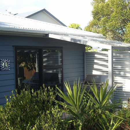 Beach B&B Waihi Exterior photo